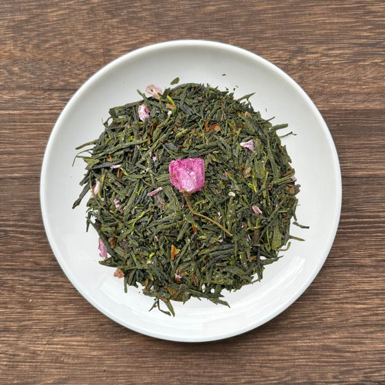Sweet Spring - 桜煎茶（砂糖漬け桜の葉使用）